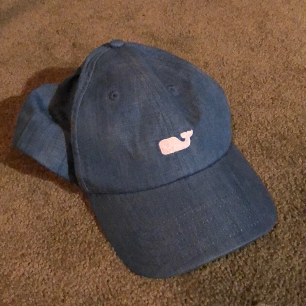 Vineyard Vines hat!